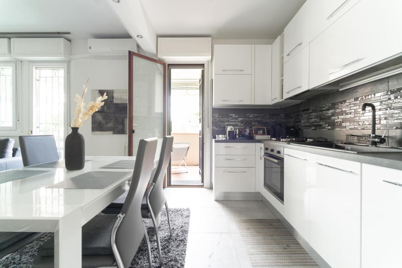 Oasis Luxury - A.C/Terrace/2Bedrooms 贝尔加莫 外观 照片