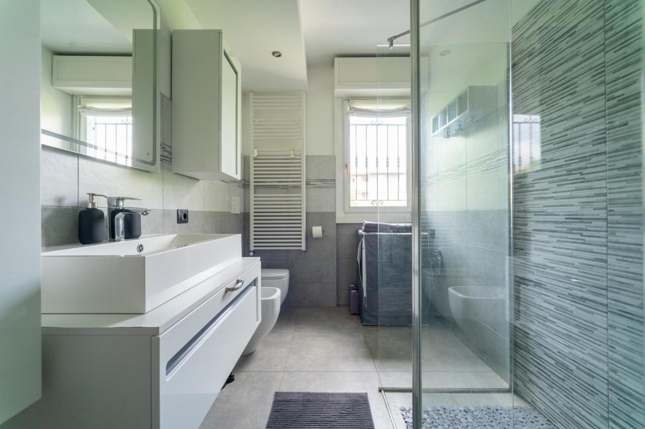 Oasis Luxury - A.C/Terrace/2Bedrooms 贝尔加莫 外观 照片